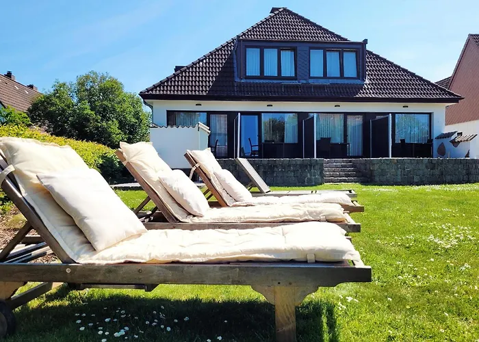 Moderne Mit Sonnenterrasse & Gartenblick - Strandnah Und Hohem Schlafkomfort Appartamento Scharbeutz